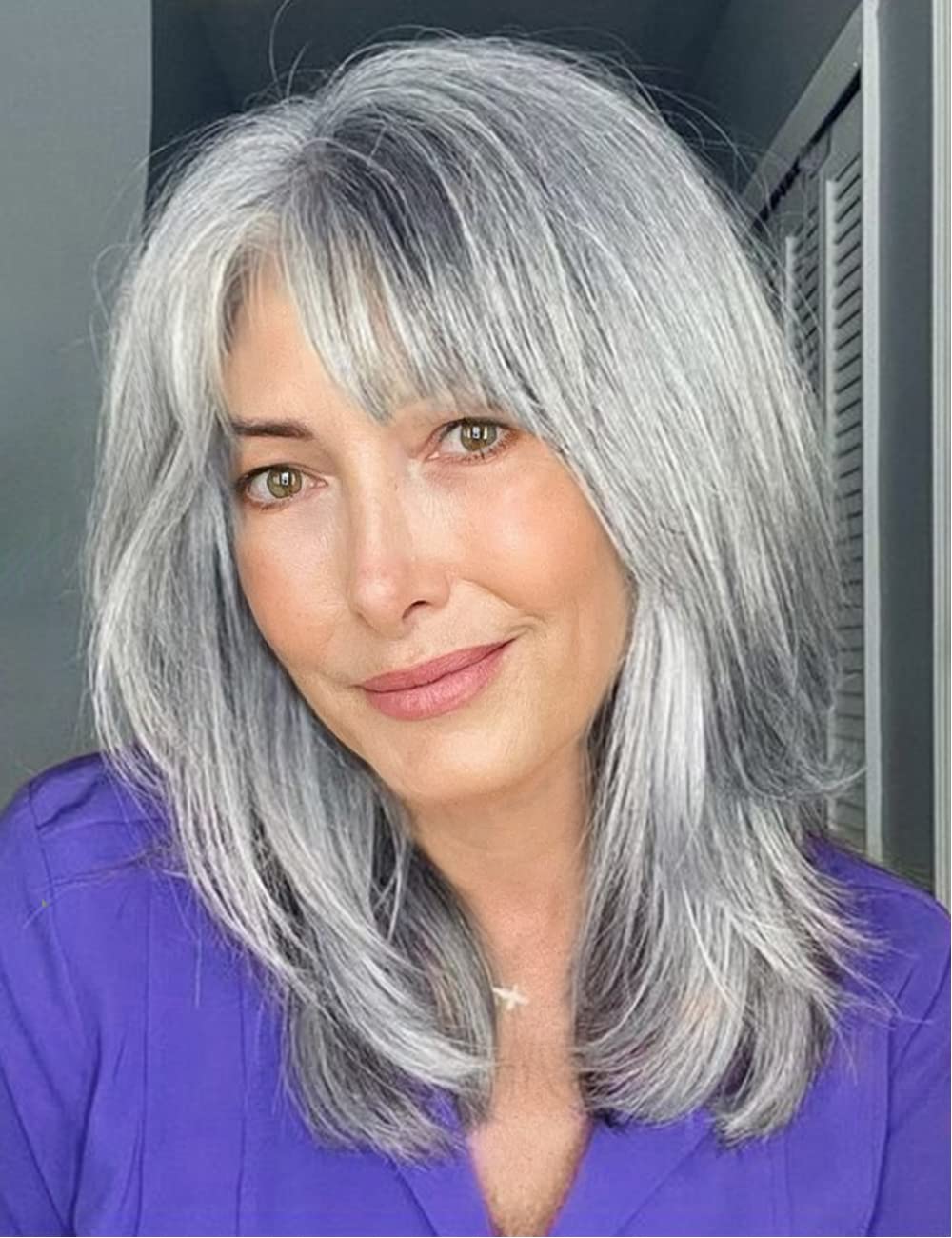 Medium Gray Layered Bob Wigs For White Women – Wigyy